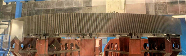 Unused Metso - Outotec 24' X 18.5' (7.3m X 5.6m) Trunnion Supported Ag Mill, 3300 Kw (4425 Hp))